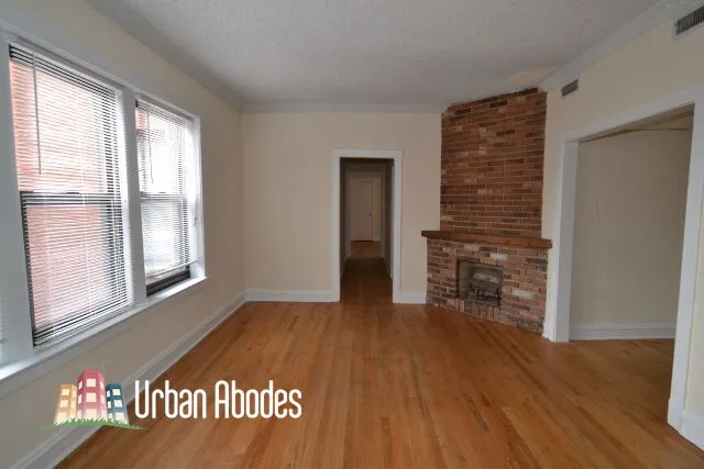 3521 N Racine Ave, ,  60657, USA 60657-unit#2N-Chicago-IL
