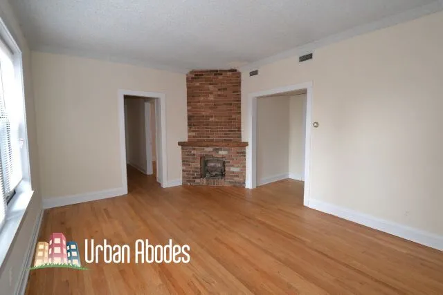 3521 N Racine Ave, ,  60657, USA 60657-unit#2N-Chicago-IL