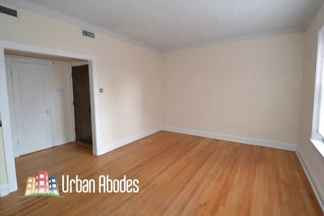 3521 N Racine Ave, ,  60657, USA 60657-unit#2N-Chicago-IL