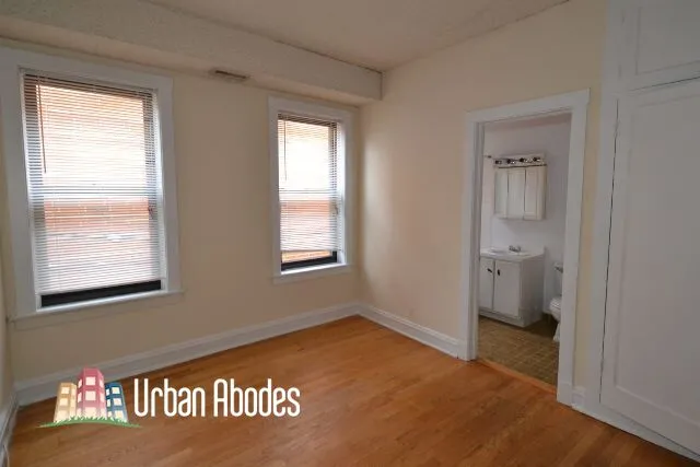 3521 N Racine Ave, ,  60657, USA 60657-unit#2N-Chicago-IL