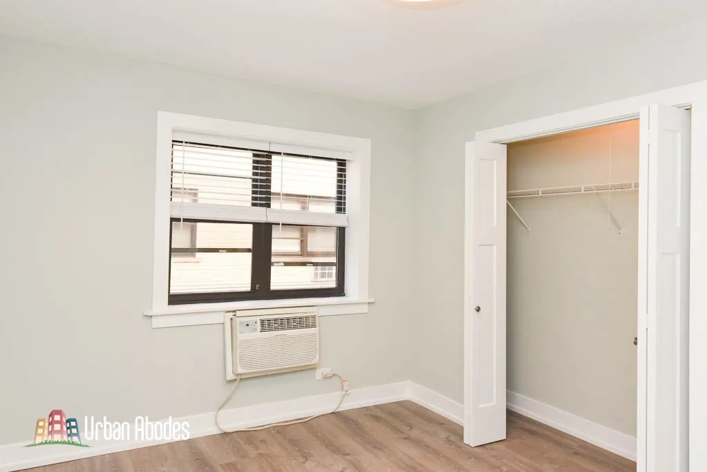 445 W Barry Ave, ,  60657, USA 60657-unit#211-Chicago-IL