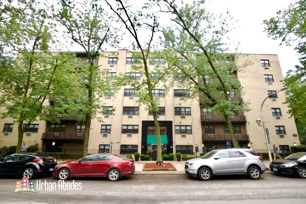445 W Barry Ave, , 60657, USA 60657-unit#421-Chicago-IL