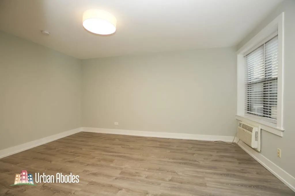 445 W Barry Ave, , 60657, USA 60657-unit#421-Chicago-IL