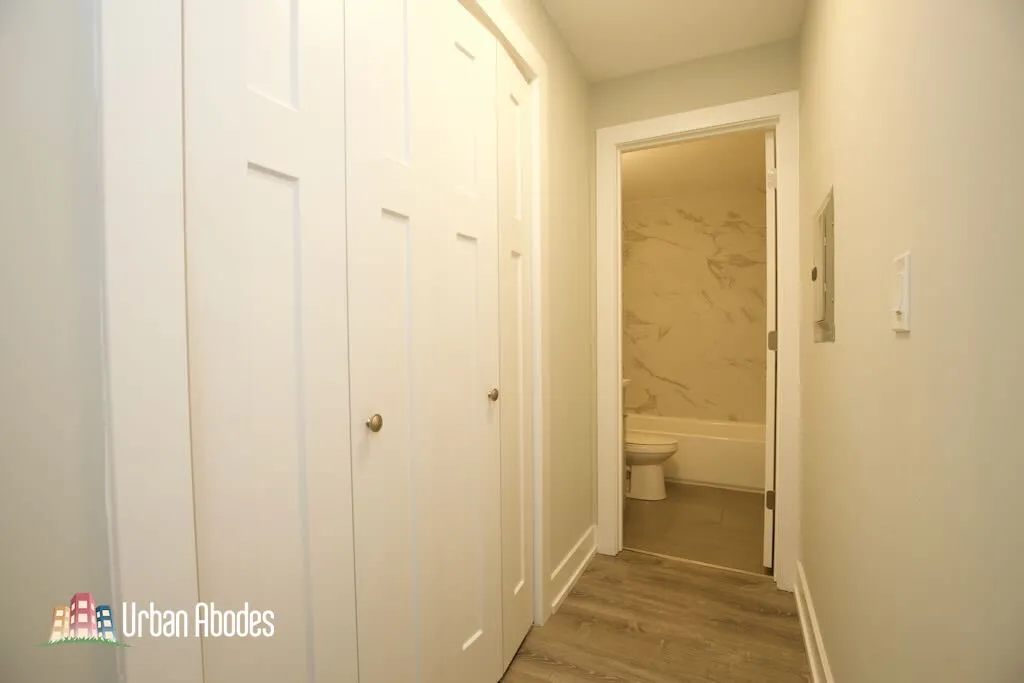 445 W Barry Ave, , 60657, USA 60657-unit#421-Chicago-IL