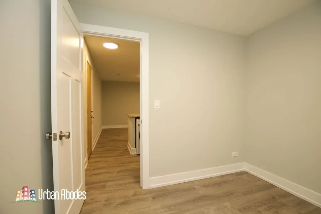 445 W Barry Ave, , 60657, USA 60657-unit#421-Chicago-IL