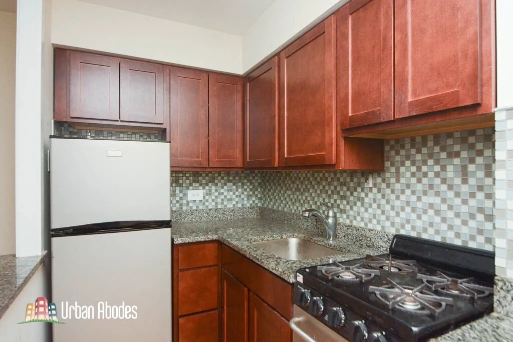 Wrightwood Apartments, 660 W Wrightwood Ave, ,  60614, USA 60614-unit#210-Chicago-IL