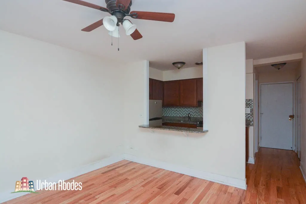 Wrightwood Apartments, 660 W Wrightwood Ave, ,  60614, USA 60614-unit#210-Chicago-IL