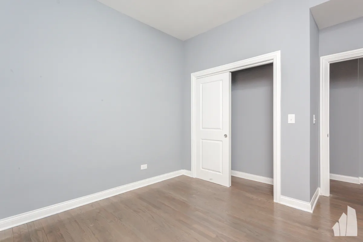 5130 S Greenwood Ave, ,  60615, USA 60615-unit#2S-Chicago-IL