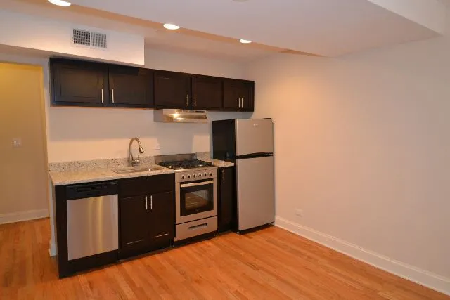 4036 N Ashland Ave, ,  60613, USA 60613-unit#G-Chicago-IL
