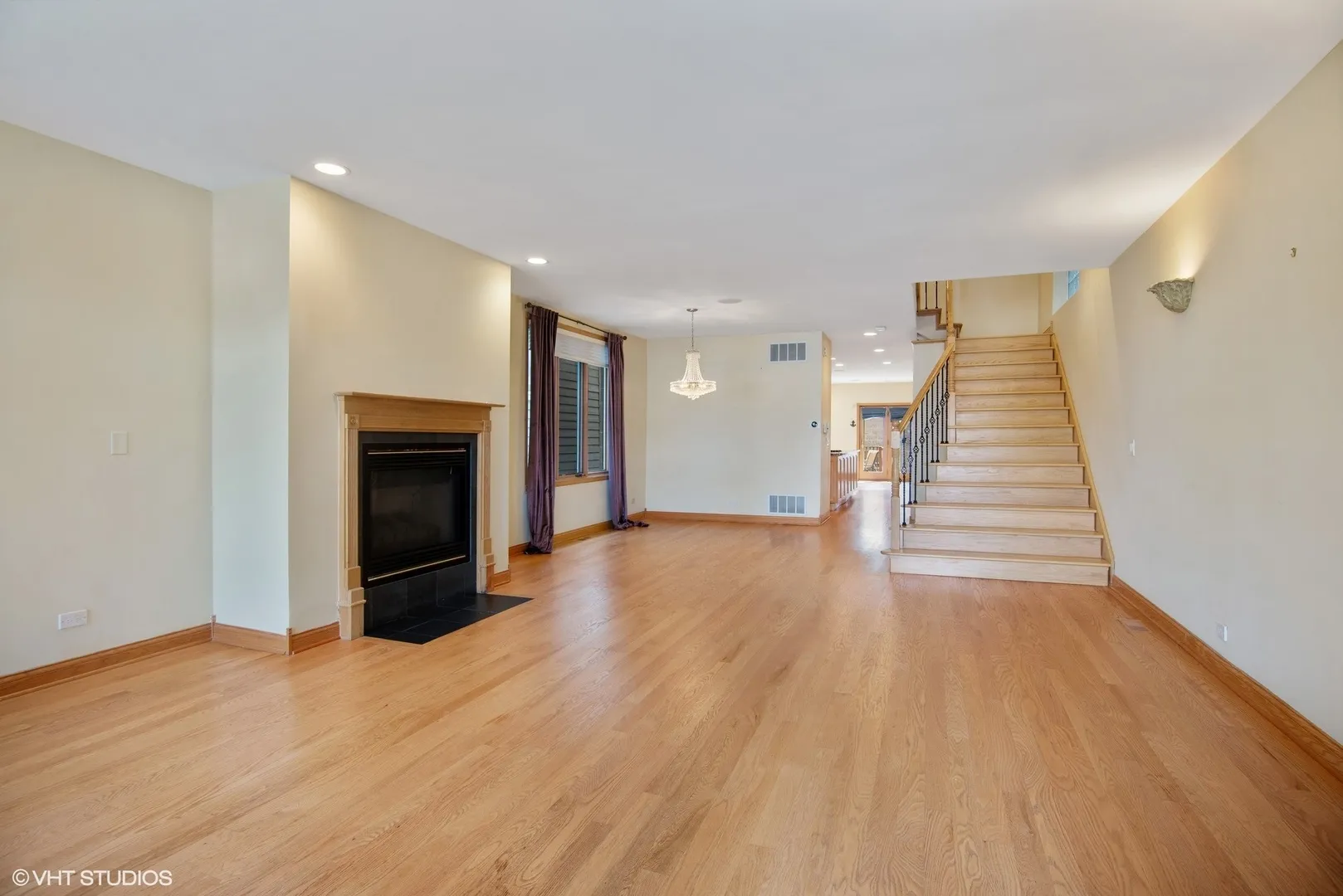 1631 W Wolfram St, ,  60657, USA 60657-unit#1631-Chicago-IL