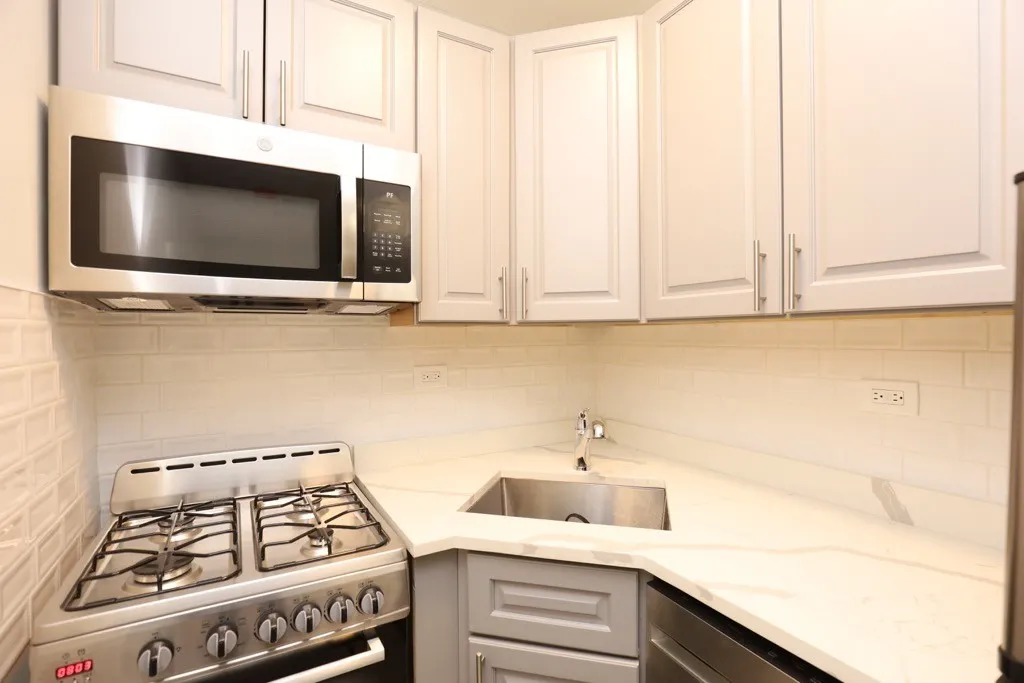 505 W Belmont Ave, , 60657, USA 60657-unit#4H-Chicago-IL