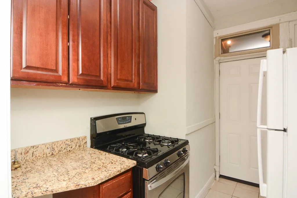 540 W Surf St, , 60657, USA 60657-unit#G-Chicago-IL