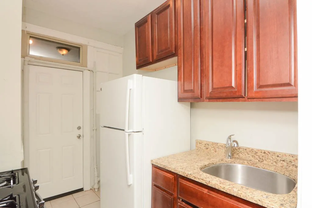 540 W Surf St, , 60657, USA 60657-unit#G-Chicago-IL