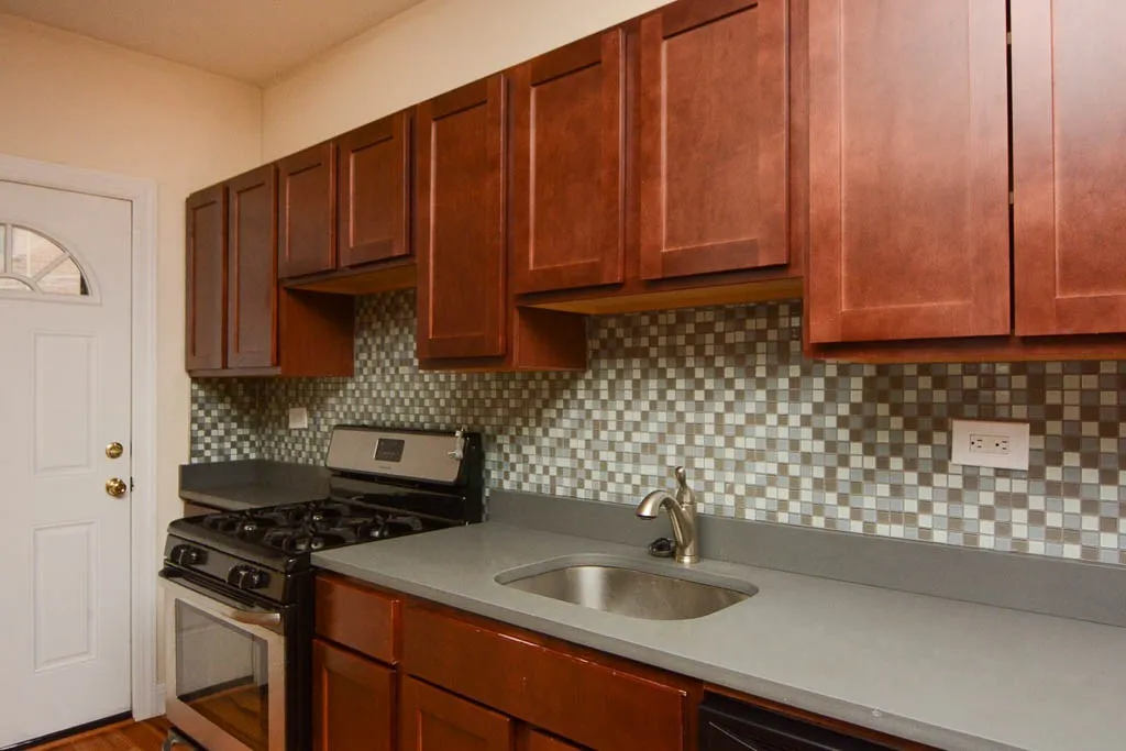 624 W Cornelia Ave, ,  60657, USA 60657-unit#3S-Chicago-IL