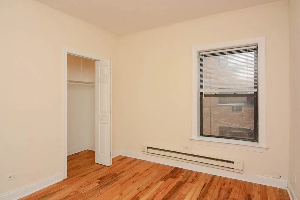 624 W Cornelia Ave, ,  60657, USA 60657-unit#3S-Chicago-IL