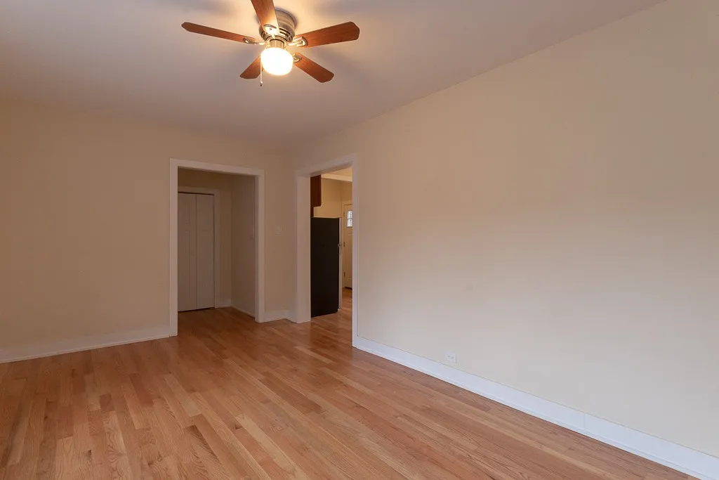 3722 N Pine Grove Ave, ,  60613, USA 60613-unit#3W-Chicago-IL