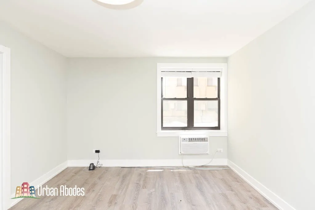 445 W Barry Ave, , 60657, USA 60657-unit#217-Chicago-IL