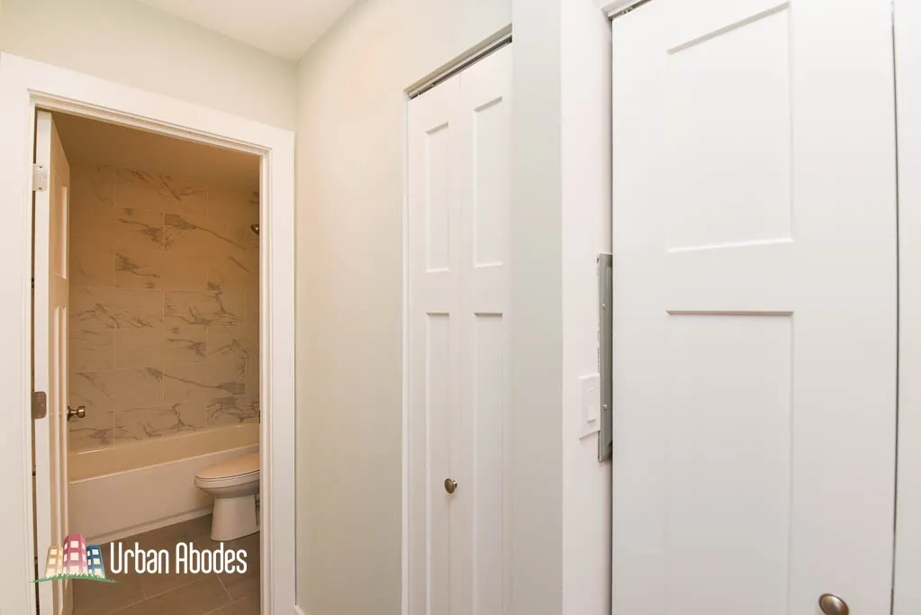 445 W Barry Ave, , 60657, USA 60657-unit#217-Chicago-IL