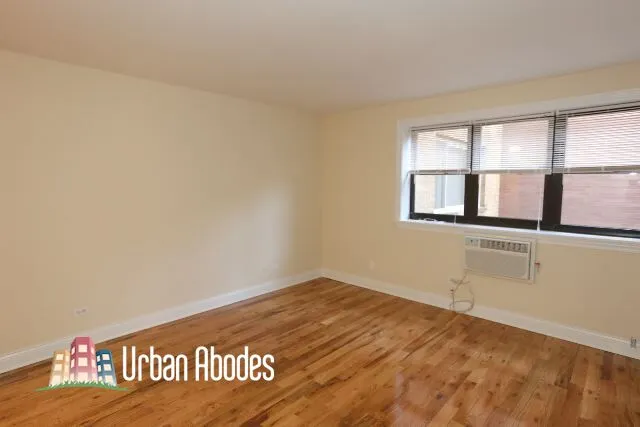 555 W Arlington Pl, ,  60614, USA 60614-unit#306-Chicago-IL