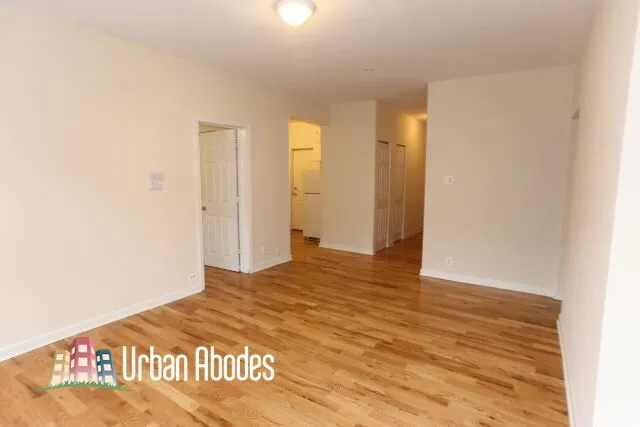3720 N Pine Grove Ave, ,  60613, USA 60613-unit#2E-Chicago-IL