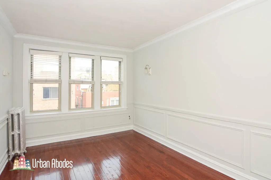 544 W Surf St, ,  60657, USA 60657-unit#3W-Chicago-IL