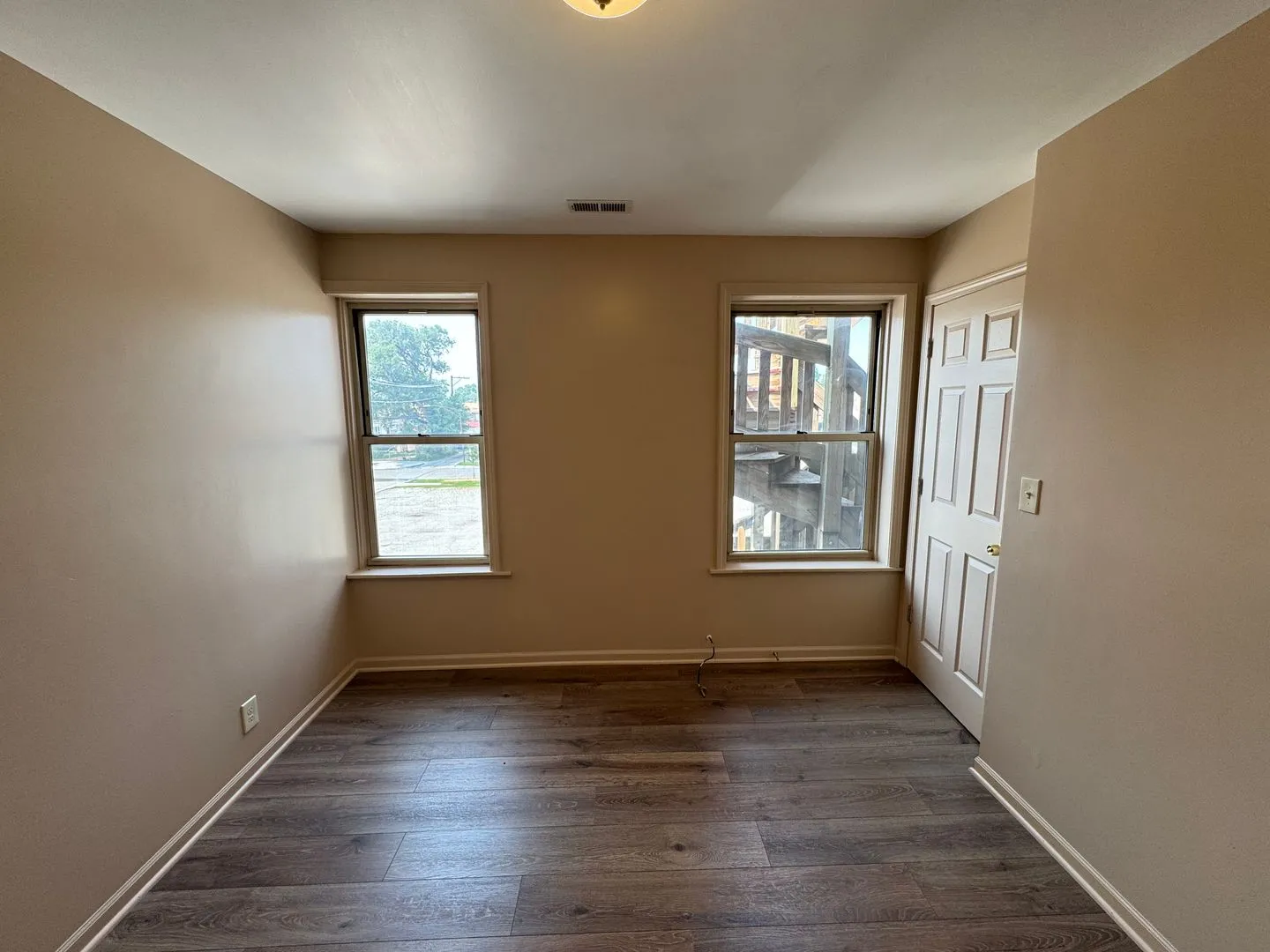 10214 S King Dr, ,  60628, USA 60628-unit#2W-Chicago-IL
