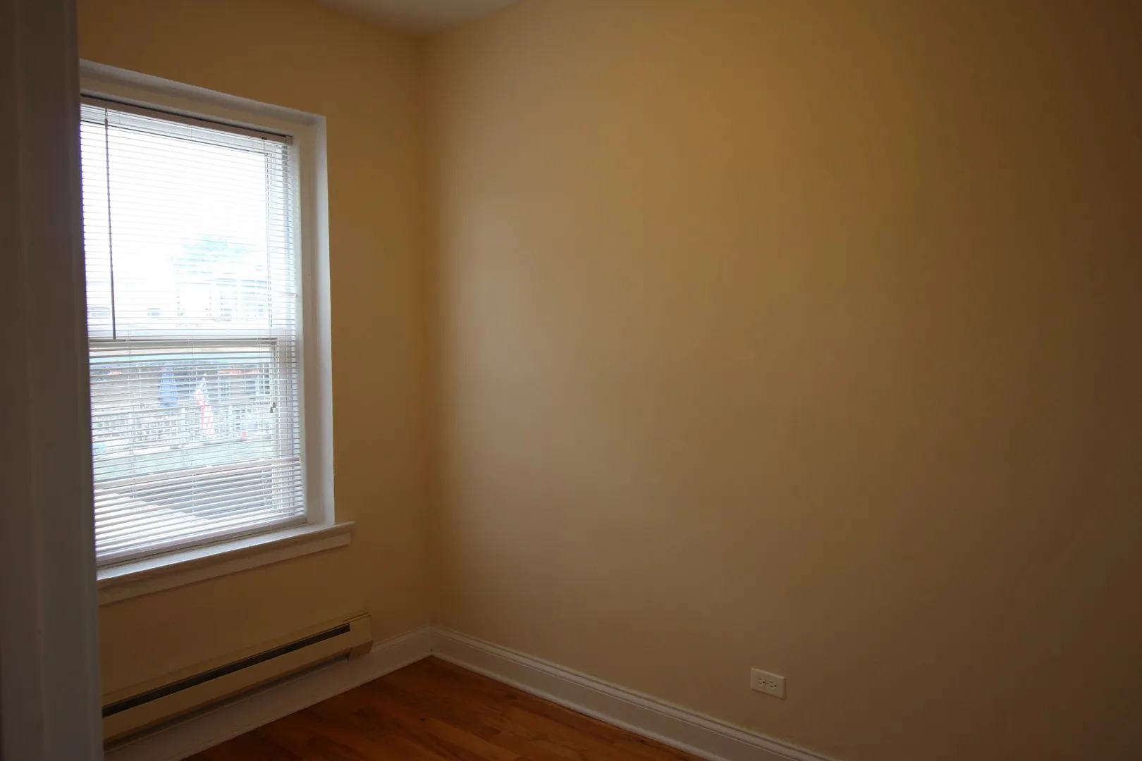 1210 W Granville Ave, ,  60660, USA 60660-unit#208-Chicago-IL