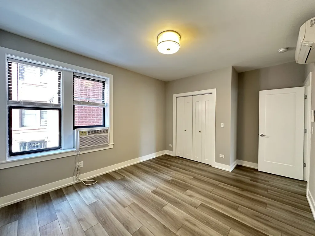 3937 N Janssen Ave, ,  60613, USA 60613-unit#1E-Chicago-IL