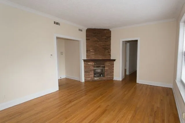 3521 N Racine Ave, , 60657, USA 60657-unit#2S-Chicago-IL