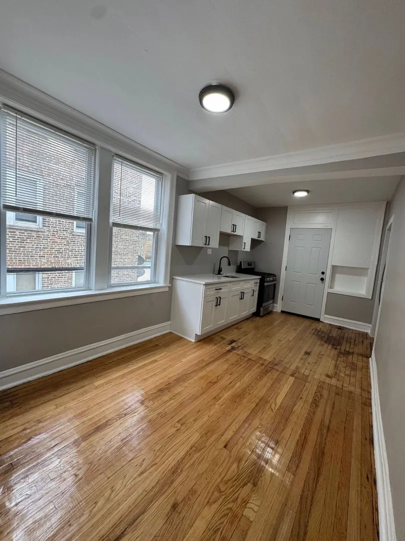 4019 W School St, ,  60641, USA 60641-unit#1W-Chicago-IL