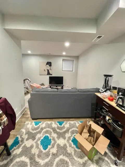 910 W Waveland Ave, , 60613, USA 60613-unit#G-Chicago-IL