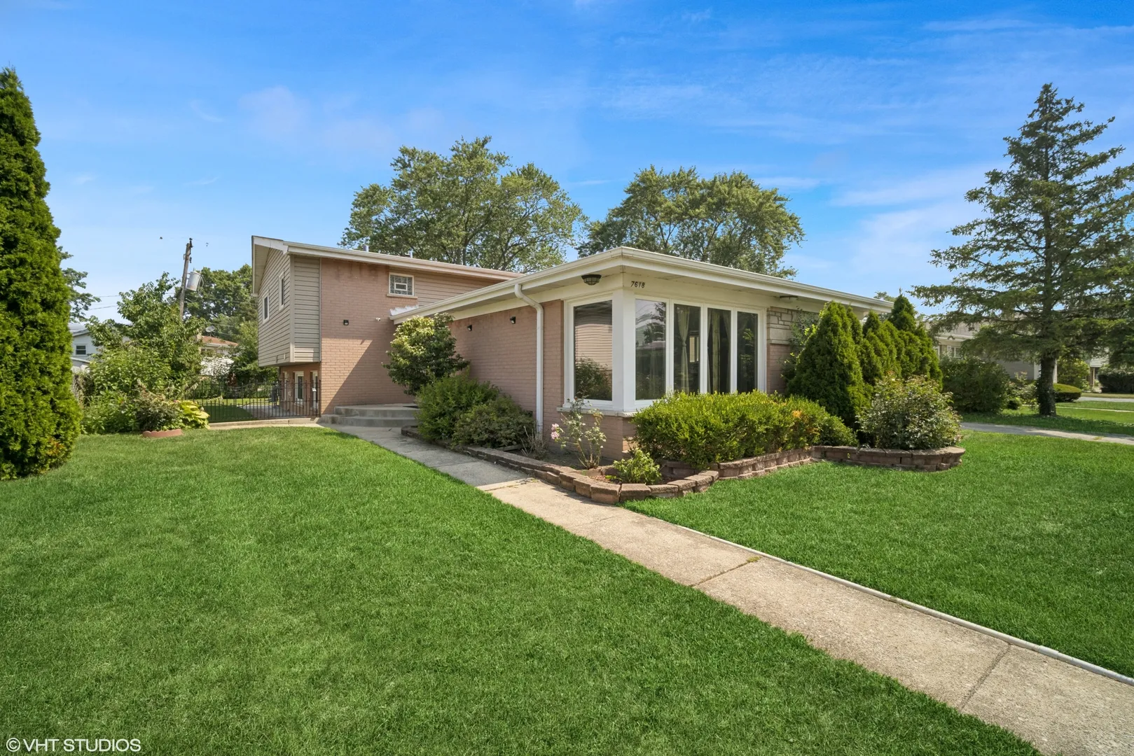 7618 Beckwith Rd, , 60053, USA 60053-unit#7618-Morton Grove-IL