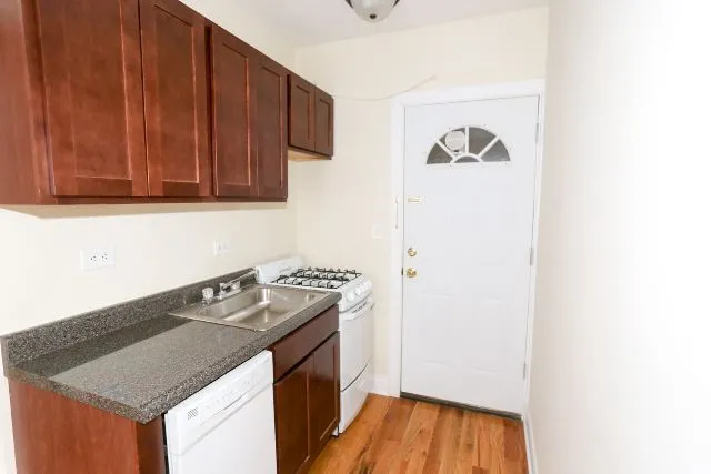 2904 N Mildred Ave, ,  60657, USA 60657-unit#1J-Chicago-IL