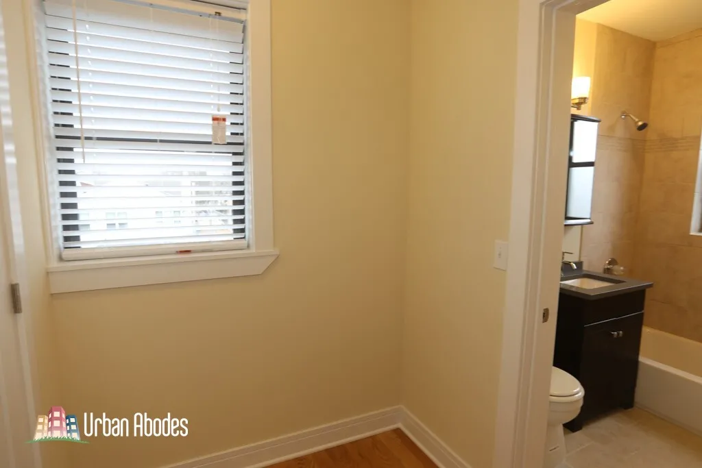 4546 N Damen Ave, ,  60625, USA 60625-unit#415-Chicago-IL