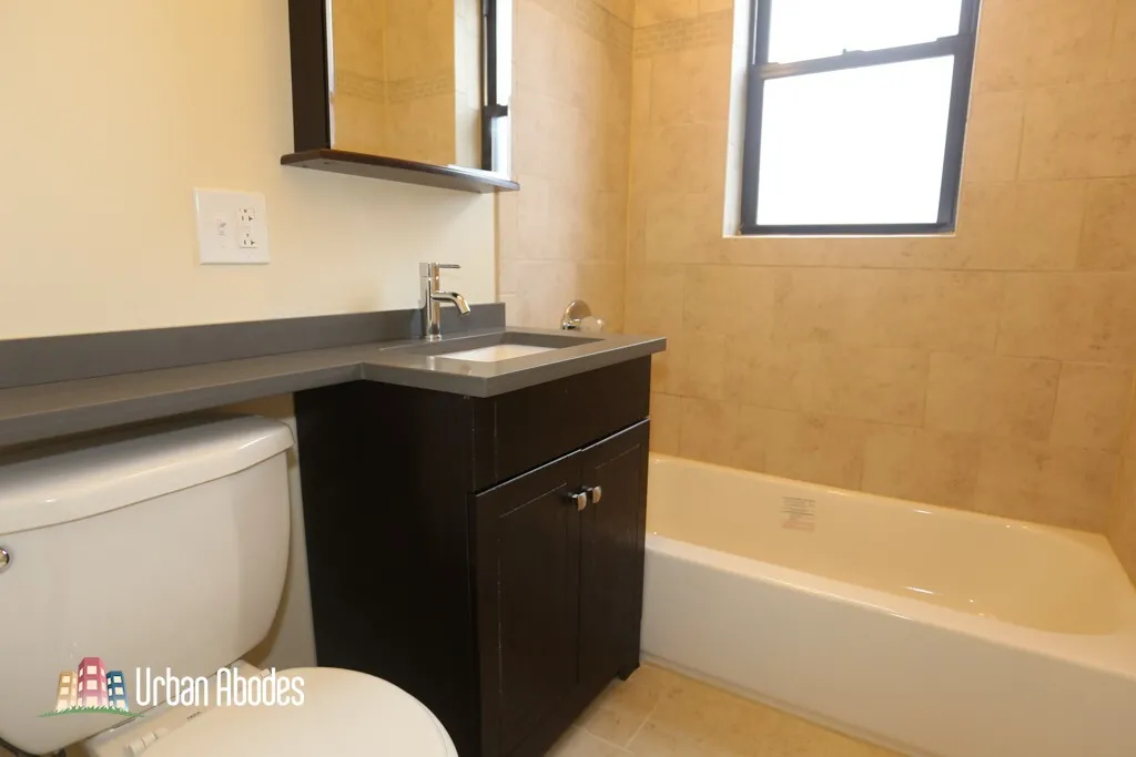 4546 N Damen Ave, ,  60625, USA 60625-unit#415-Chicago-IL