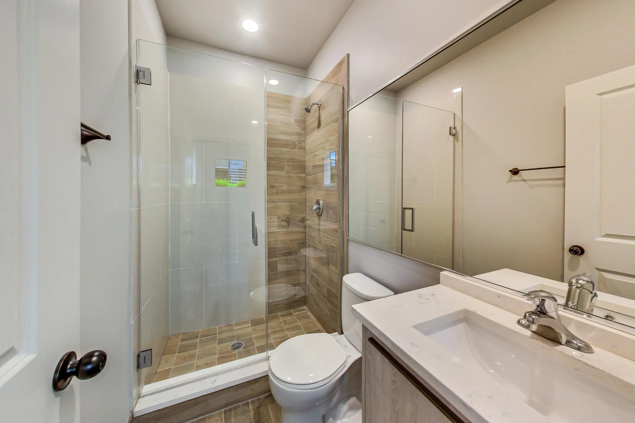 6117 S University Ave, ,  60637, USA 60637-unit#6-Chicago-IL