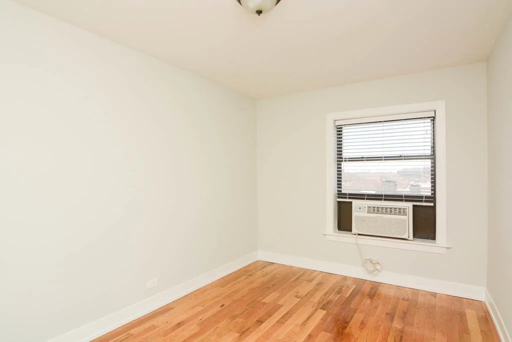 550 W Arlington Pl, ,  60614, USA 60614-unit#704-Chicago-IL