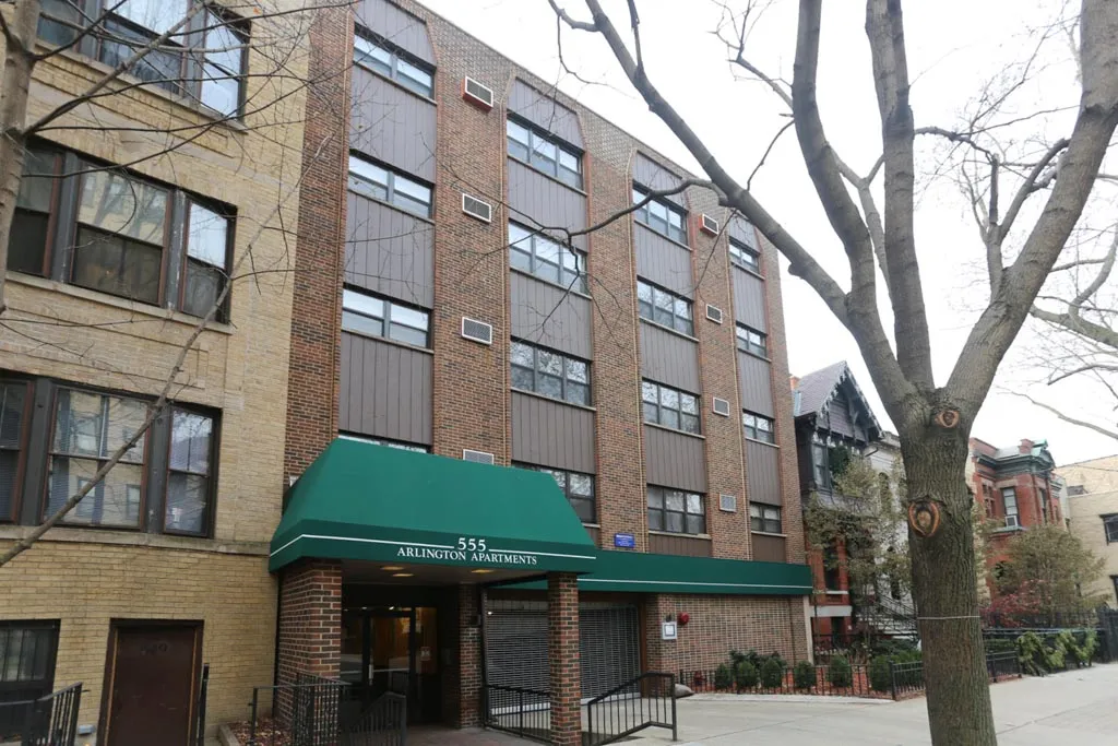 555 W Arlington Pl, ,  60614, USA 60614-unit#202-Chicago-IL