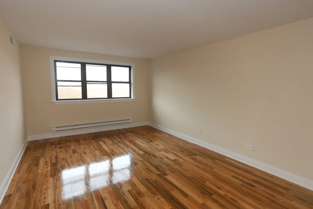 555 W Arlington Pl, , 60614, USA 60614-unit#202-Chicago-IL