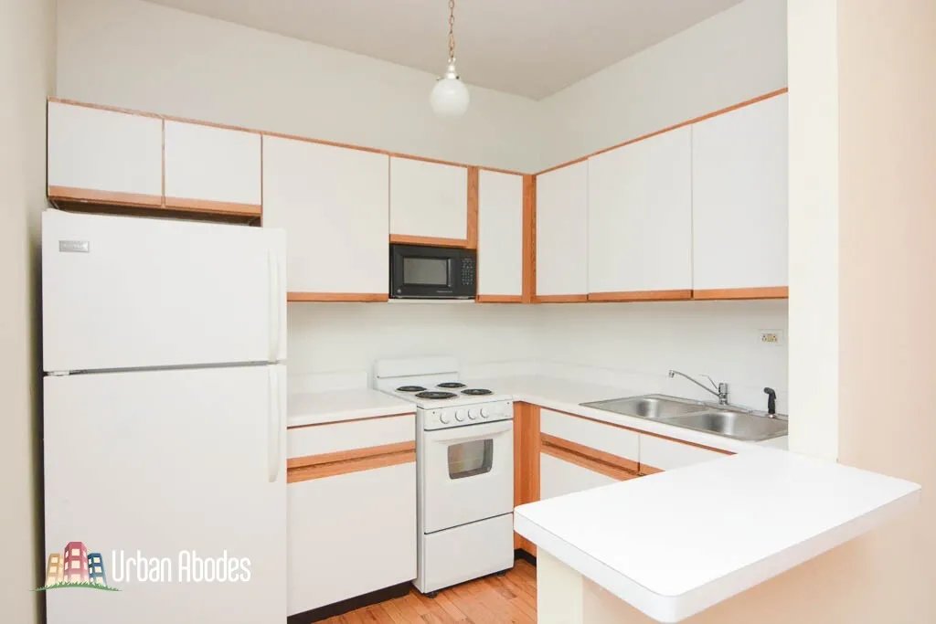 635 W Barry Ave, , 60657, USA 60657-unit#205-Chicago-IL