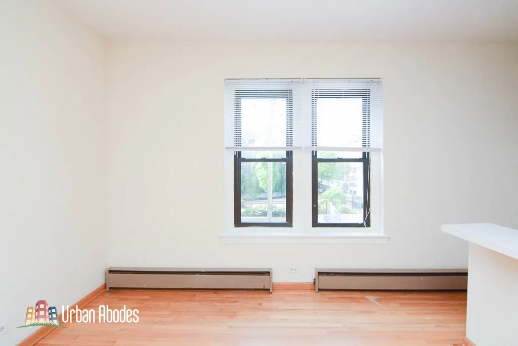 635 W Barry Ave, , 60657, USA 60657-unit#205-Chicago-IL
