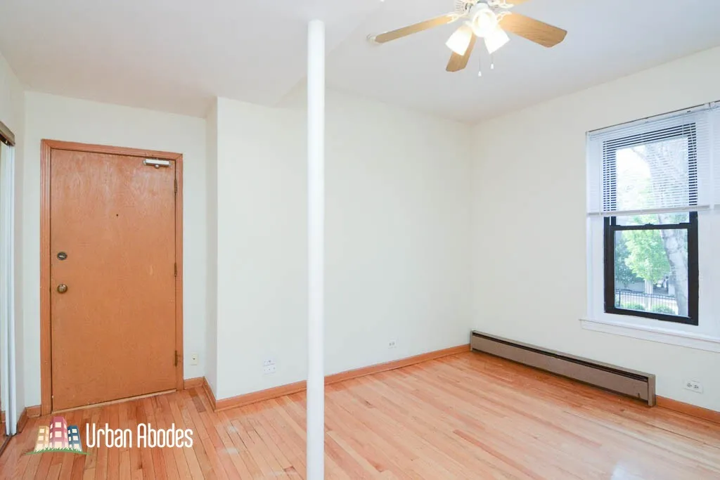 635 W Barry Ave, , 60657, USA 60657-unit#205-Chicago-IL