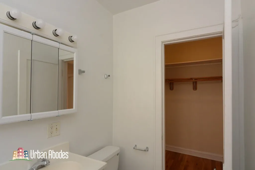540 W Wellington Ave, , 60657, USA 60657-unit#211-Chicago-IL