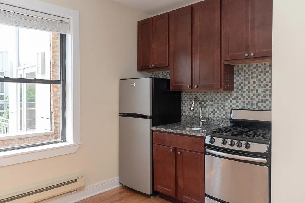 4546 N Damen Ave, ,  60625, USA 60625-unit#304-Chicago-IL