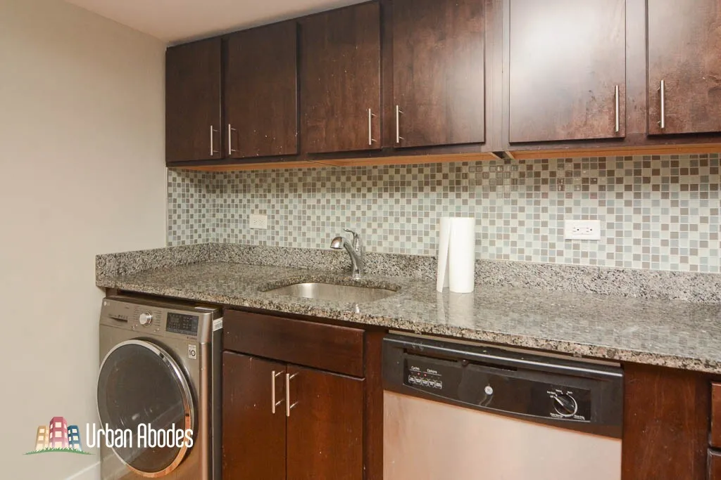2912 N Mildred Ave, ,  60657, USA 60657-unit#G-F-Chicago-IL