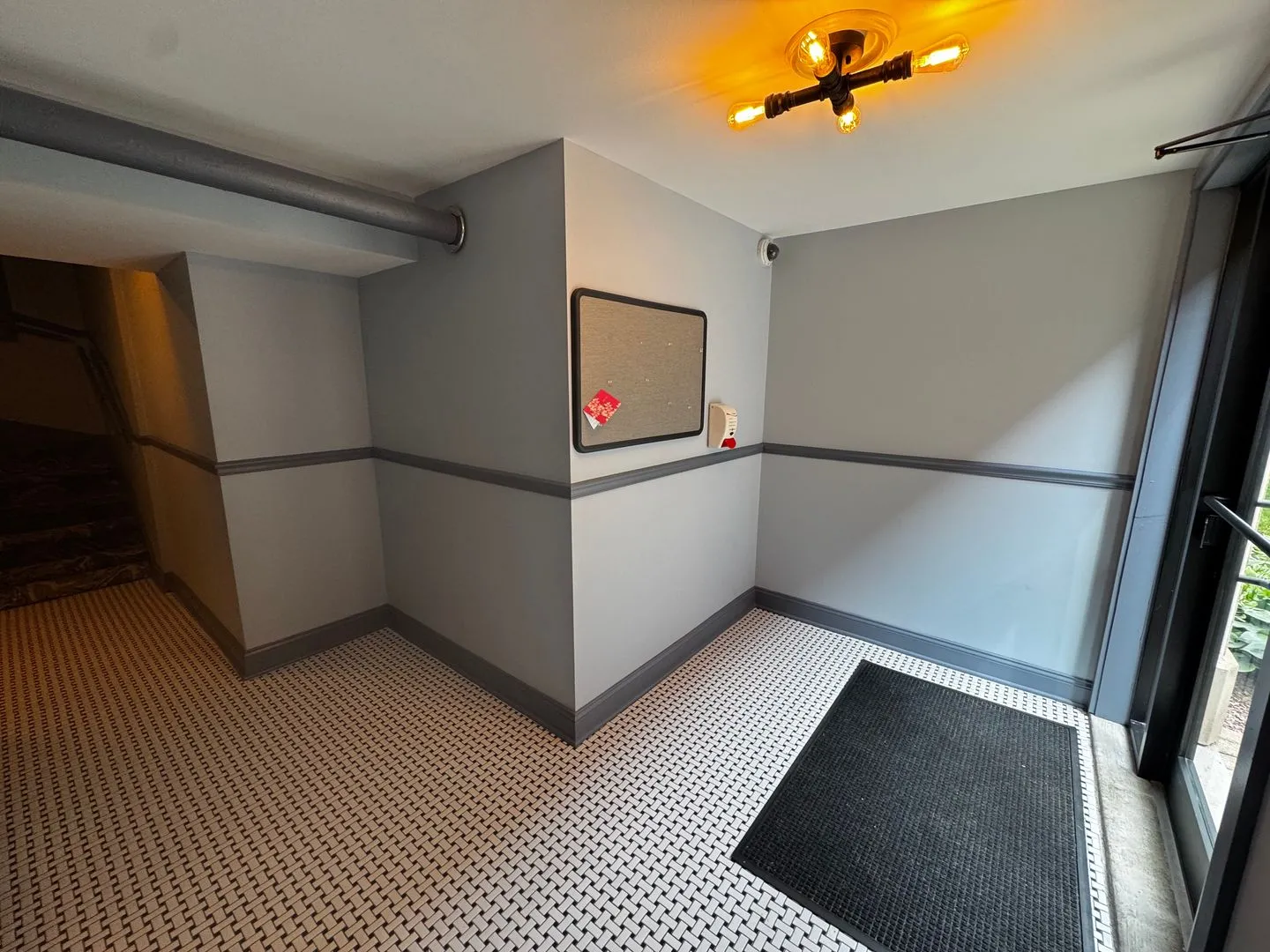 1381 W Greenleaf Ave, ,  60626, USA 60626-unit#1S-Chicago-IL