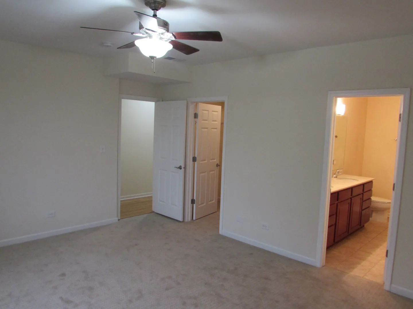 3917 N Kedzie Ave, ,  60618, USA 60618-unit#3S-Chicago-IL