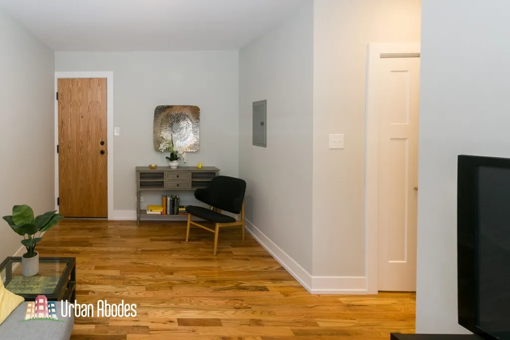 2904 N Mildred Ave, ,  60657, USA 60657-unit#2J-Chicago-IL