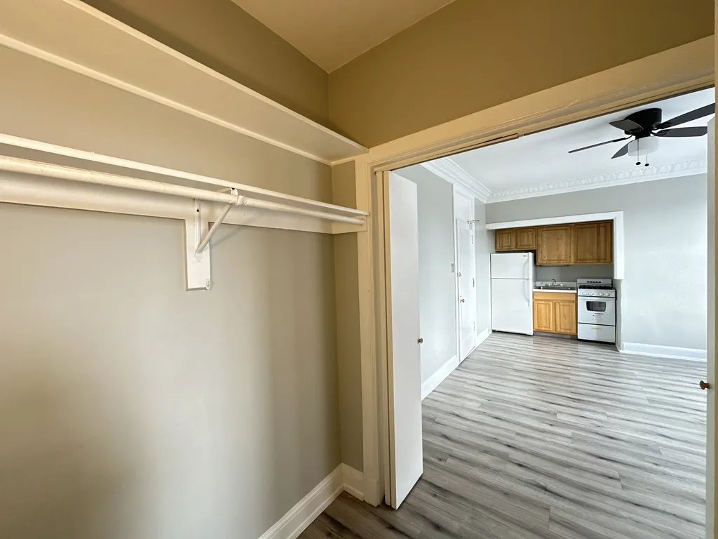 -unit#506-Chicago-IL