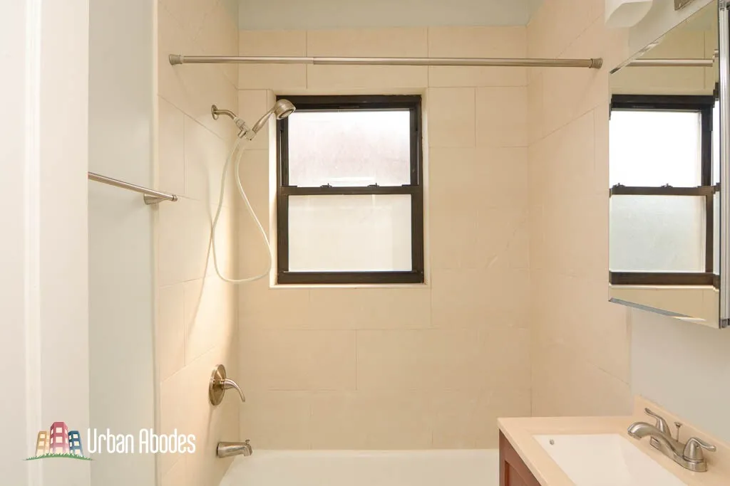 4737 N Hermitage Ave, , 60640, USA 60640-unit#210-Chicago-IL